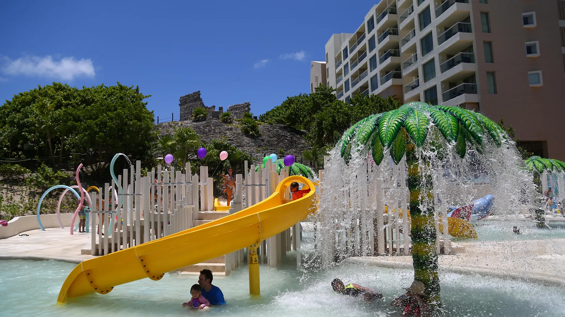 Park Royal Beach Cancún Semesteranläggning (resort)
