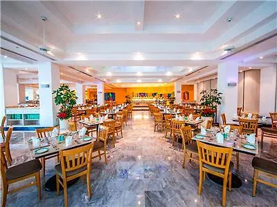 Park Royal Beach Cancún Station touristique